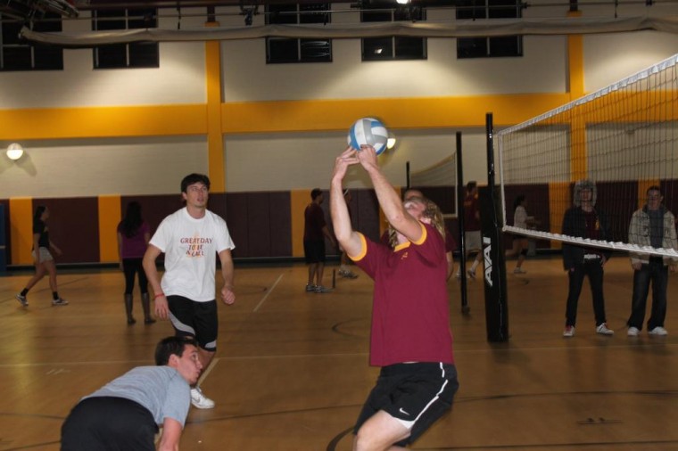 Alex Baccari, Irick Baccari and Sandy Hunter vying for Night Spike glory.
