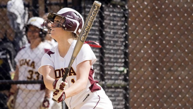 Junior Eileen McCann broke Iona’s career home run record with a big fly against Temple.
