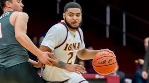 Iona junior guard EJ Crawford scored 22 points in the loss to Quinnipiac on Feb. 8.
