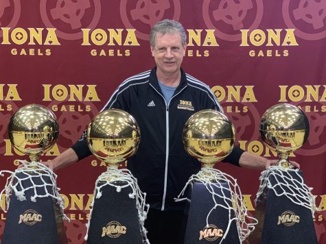 Tim Cluess remains at Iona after withdrawing name from St. John’s coaching search