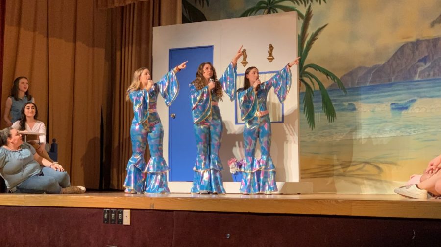 The Iona Players’ performance of “Mamma Mia!” delighted audiences with its humor, heart and an amazing ABBA soundtrack.