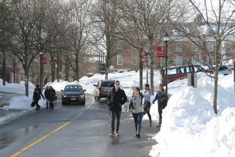 Perks of being a resident versus being a commuter at Iona