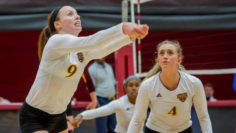 Smith helps lead Gaels to history books