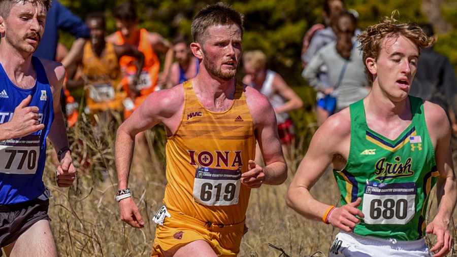 Graduate Student Jack O’Leary received the United States Track and Field Coaches and Cross Country Coaches Association Fred Tootell Award for his performances this season. This is given to the best male runner in the northeast.