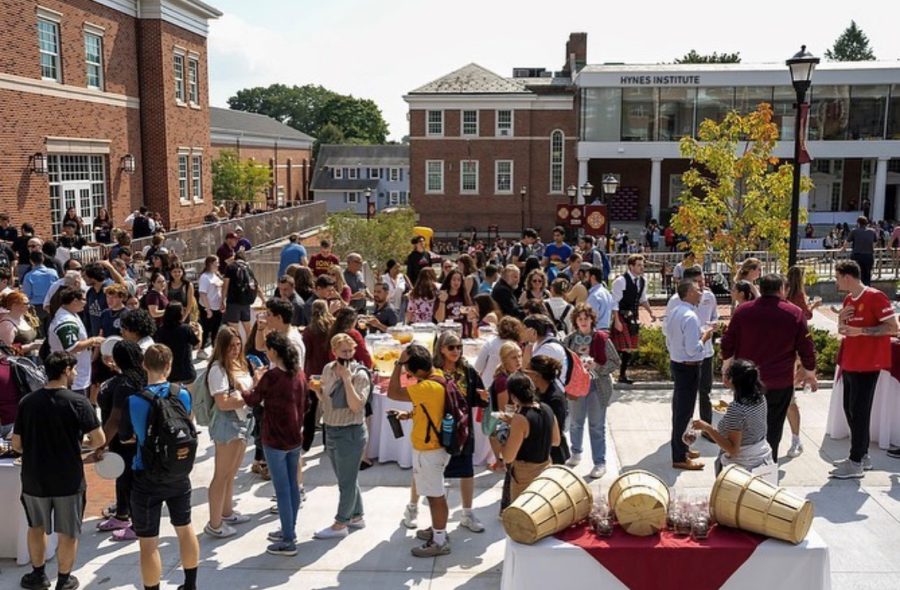 Crowds of students, faculty and staff showed up to celebrate the universitys 82nd birthday.